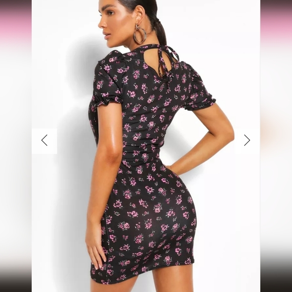 nwt BOOHOO ditsy floral bodycon dress 4 short puff sleeve ruffle cutout mini S - Picture 2 of 8